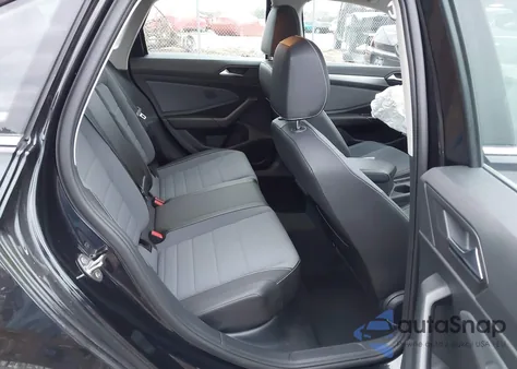 2025 Volkswagen Jetta 1.5T Se from USA, damaged, VIN 3VW7X7BU0SM077970